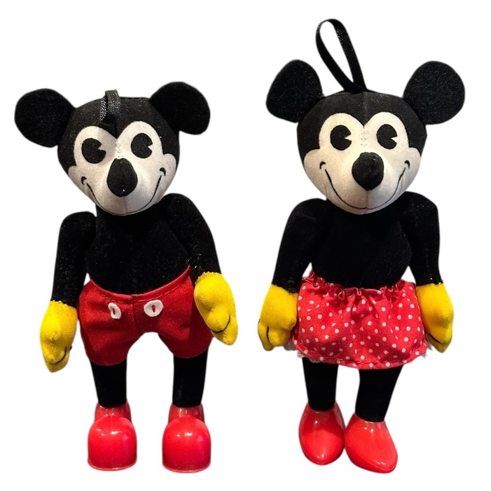 Disney Hallmark 2001 Keepsake Ornament Mickey's Sweetheart‎ Mickey Minnie Mouse